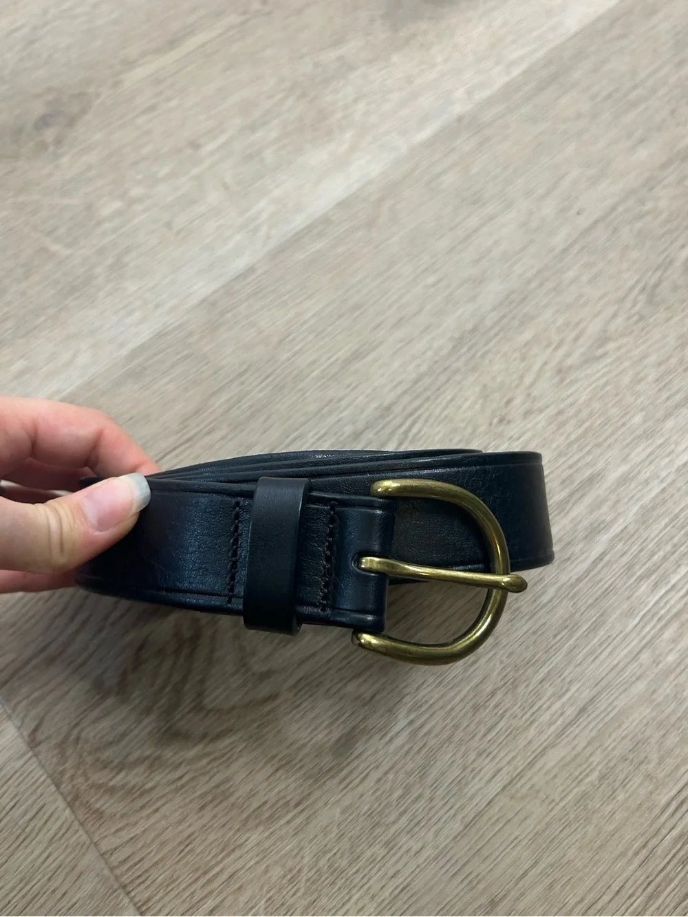 Madewell 100% Genuine Italian Leather Black Gold Hardware Belt